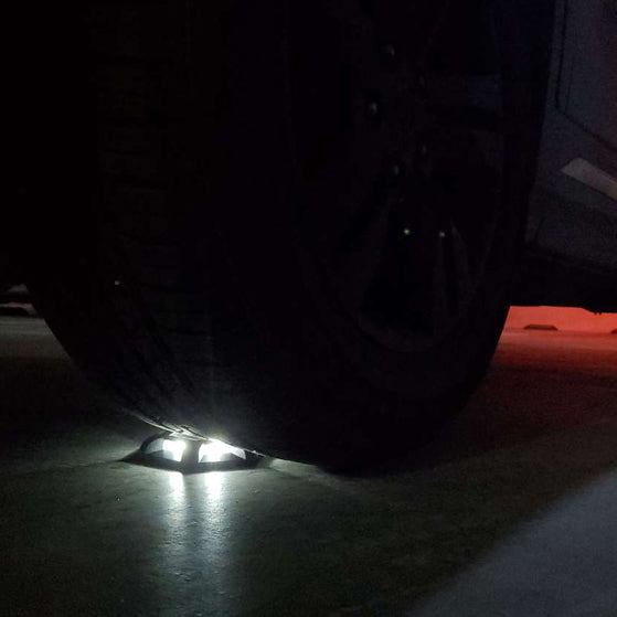 الإضاءة الحديثة البسيطة الشمسية المقاومة للماء من سبائك الألمنيوم PC سداسية LED المدفونة لإضاءة المناظر الطبيعية في الهواء الطلق للحديقة 
