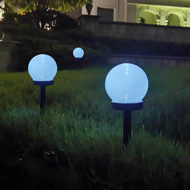 إضاءة خارجية LED كروية ABS مقاومة للماء تعمل بالطاقة الشمسية بتصميم حديث بسيط للحدائق 