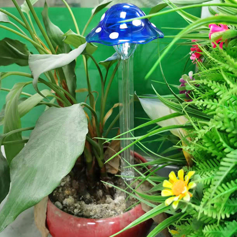 Luz exterior moderna de arte deco solar impermeable de plástico con forma de hongo LED para jardín 