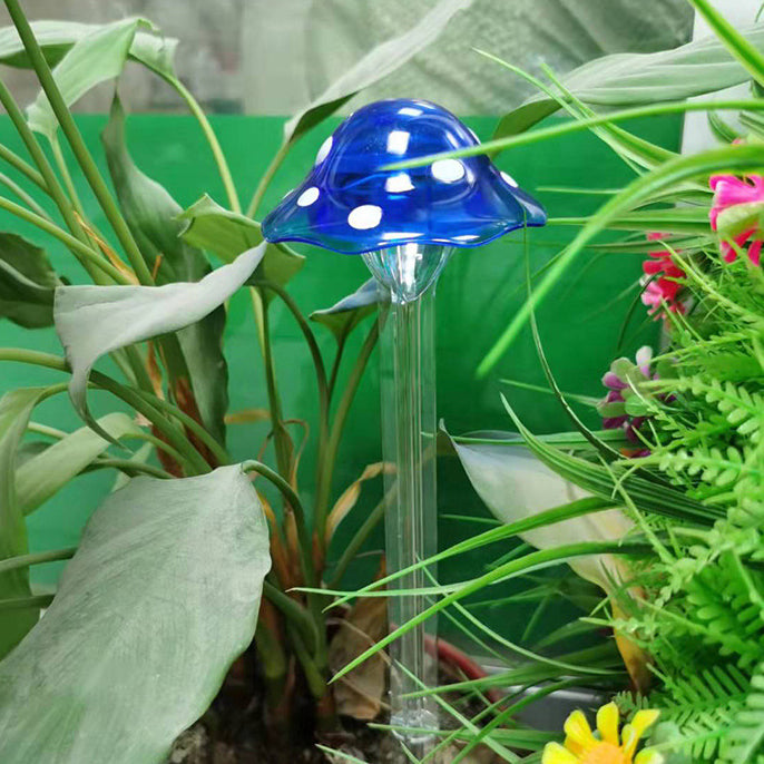 Luz exterior moderna de arte deco solar impermeable de plástico con forma de hongo LED para jardín 
