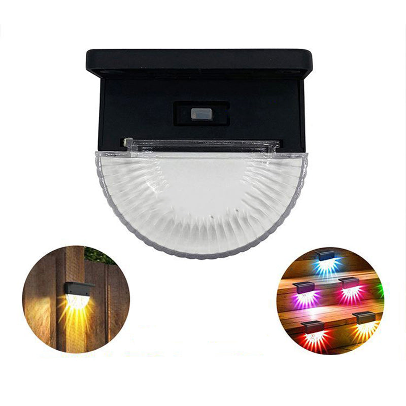 مصباح حائط LED على شكل نصف دائري مقاوم للماء يعمل بالطاقة الشمسية مصنوع من ABS وPS بتصميم بسيط حديث للفناء الخارجي 