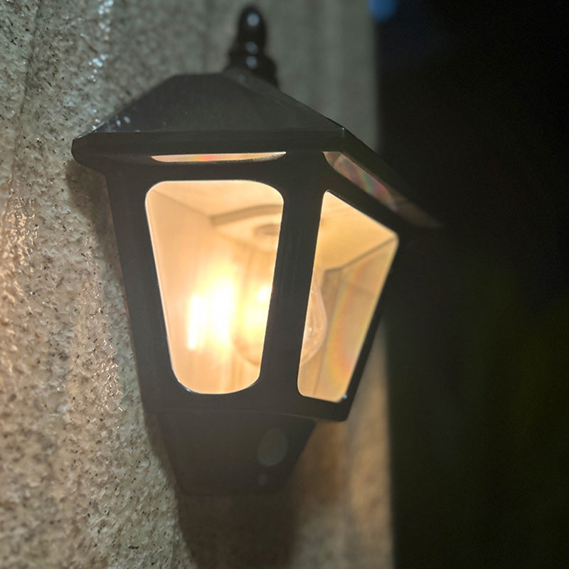 مصباح حائط LED مقاوم للماء ABS على شكل منارة شمسية عصرية ريترو للفناء الخارجي 