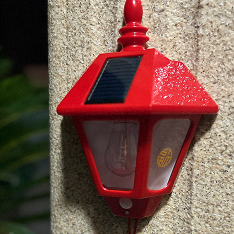 مصباح حائط LED مقاوم للماء ABS على شكل منارة شمسية عصرية ريترو للفناء الخارجي 