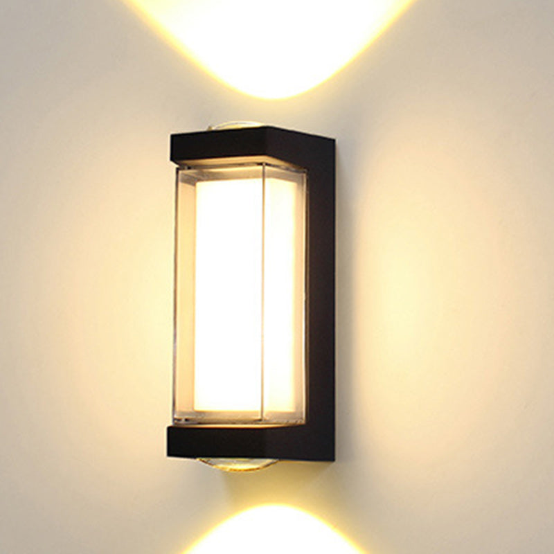 مصباح حائط LED مكعب أسطواني من الألومنيوم المقاوم للماء بتصميم بسيط وحديث للفناء الخارجي 