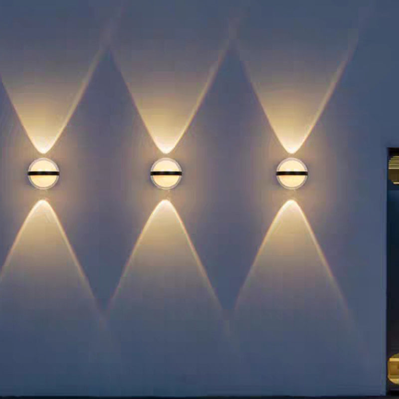 Lampe murale LED rectangulaire en aluminium acrylique étanche à la simplicité moderne pour patio extérieur 