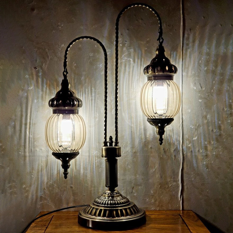 Lámpara de mesa tradicional vintage de hierro y vidrio con globo de 2 luces para comedor 