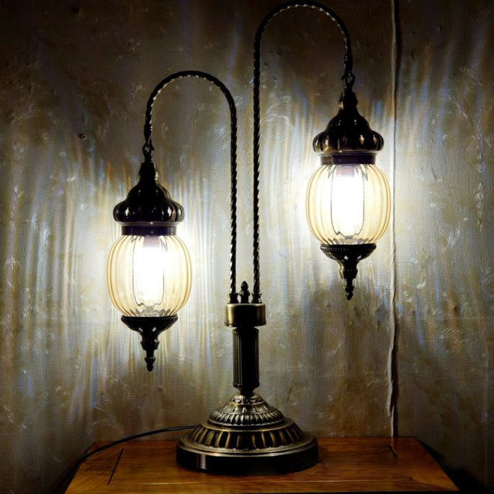 Lámpara de mesa tradicional vintage de hierro y vidrio con globo de 2 luces para comedor 