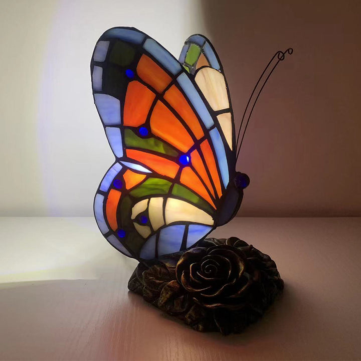 Lampe de table 1 lumière en résine et verre avec base rose papillon Tiffany traditionnelle pour chambre 