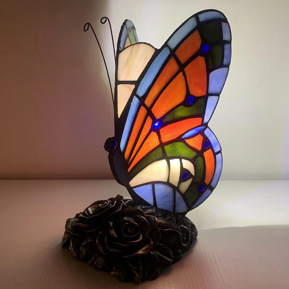 Lampe de table 1 lumière en résine et verre avec base rose papillon Tiffany traditionnelle pour chambre 