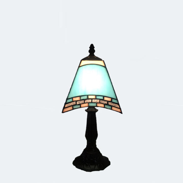 Lampe de table contemporaine en résine de verre côtière trapézoïdale à 1 lumière pour chevet 