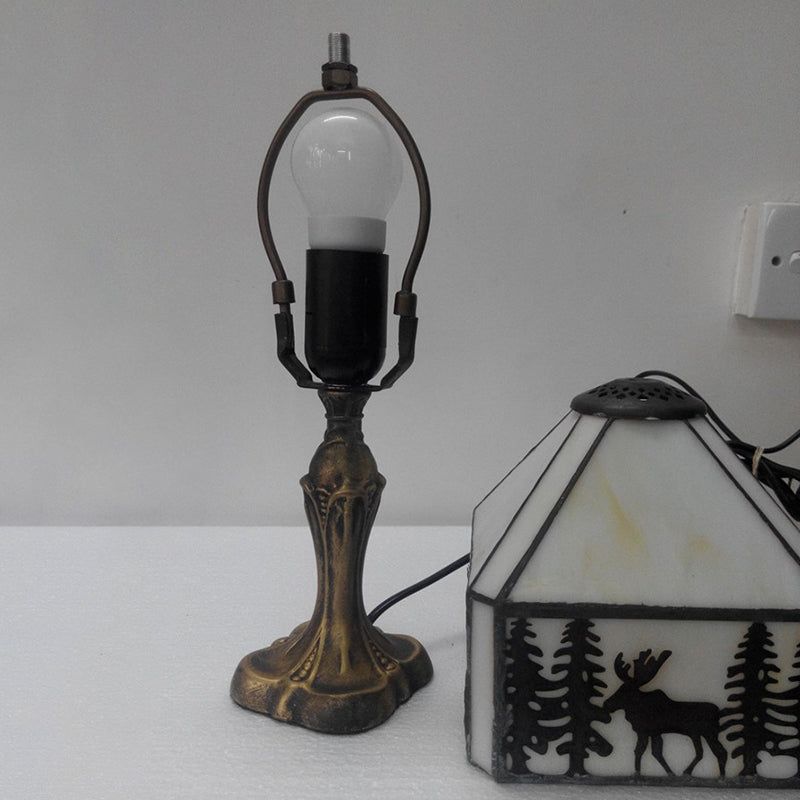 Lámpara de Mesa de Un Solo Luz con Forma de Cono Metálico de Vidrio Tiffany Tradicional con Ciervo para Mesita de Noche 