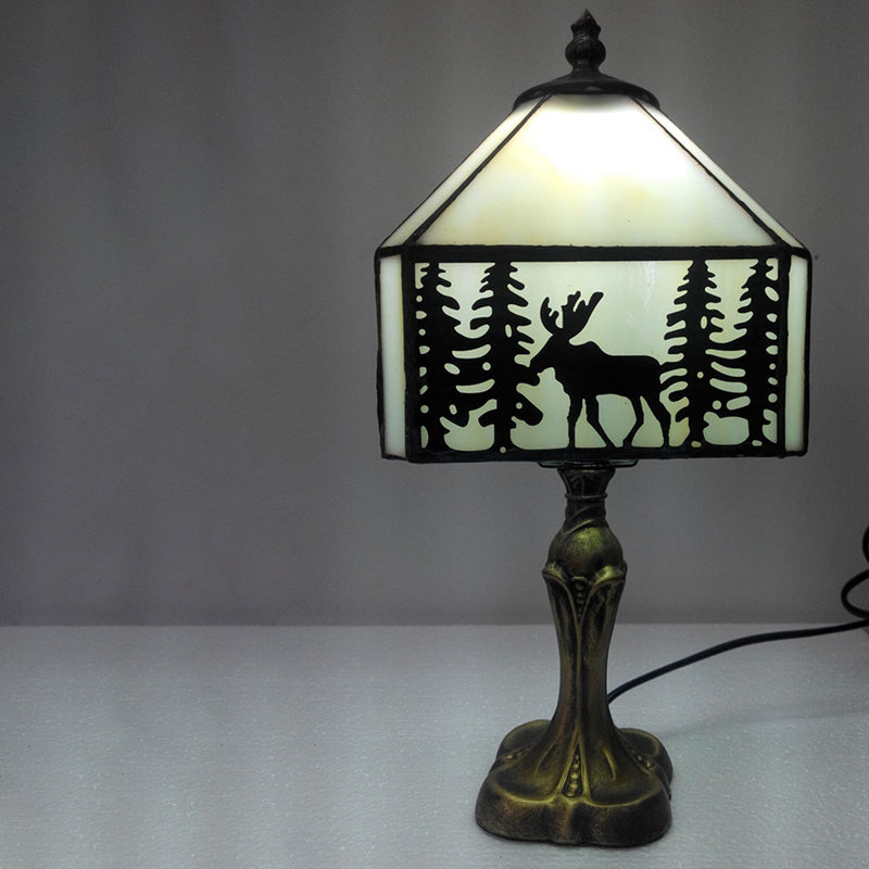 Lámpara de Mesa de Un Solo Luz con Forma de Cono Metálico de Vidrio Tiffany Tradicional con Ciervo para Mesita de Noche 