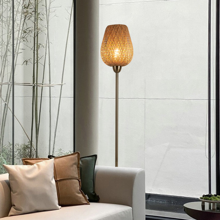 Lampe de sol contemporaine Bohème en bambou et métal avec lanterne 1 lumière pour salon 