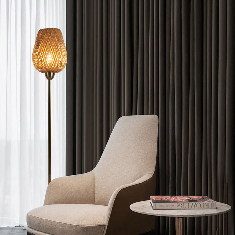 Lampe de sol contemporaine Bohème en bambou et métal avec lanterne 1 lumière pour salon 