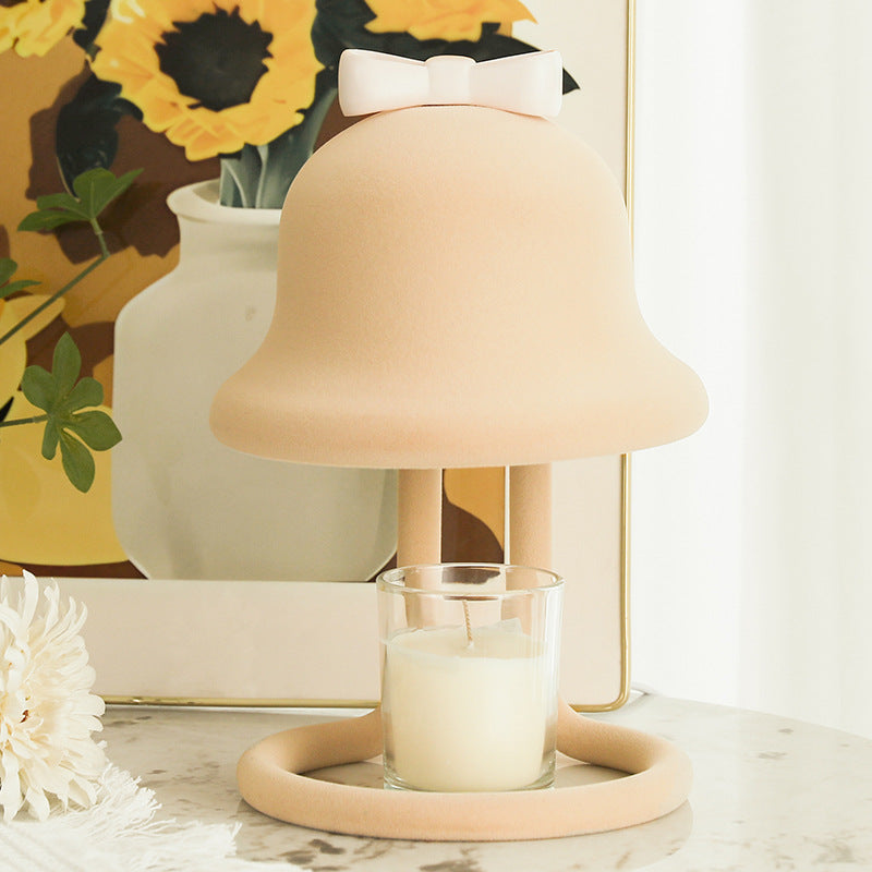 Lampe de table contemporaine scandinave à cloche en fer floqué avec nœud papillon et une lumière fondante pour chambre à coucher 