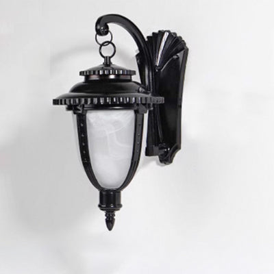 Lanterne de voiture en verre en aluminium étanche traditionnelle européenne à 1 lumière pour patio extérieur 