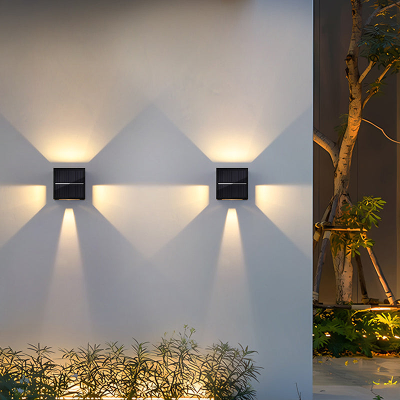 Applique Murale LED Cube en Aluminium ABS Étanche Solaire Minimaliste Moderne pour Patio Extérieur 