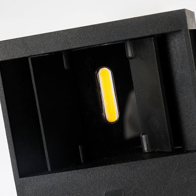 Applique Murale LED Cube en Aluminium ABS Étanche Solaire Minimaliste Moderne pour Patio Extérieur 