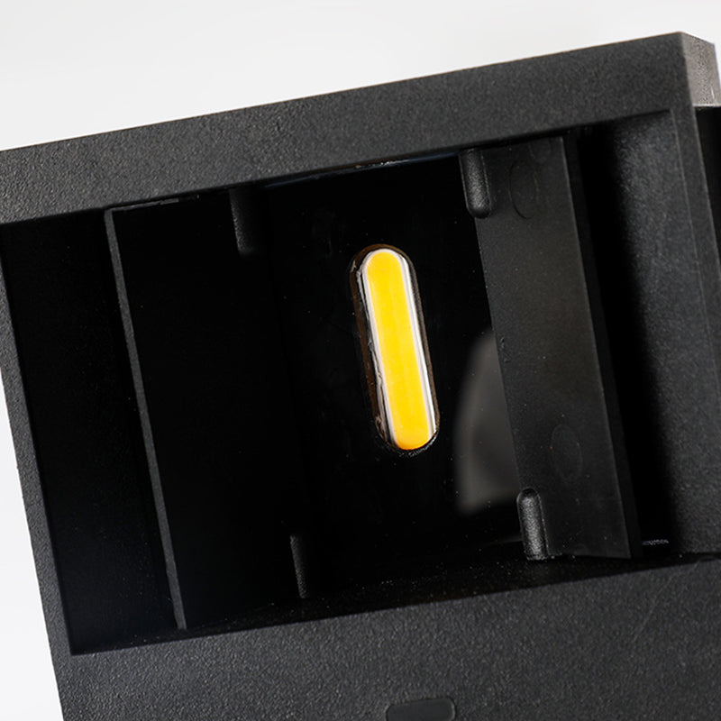 Applique Murale LED Cube en Aluminium ABS Étanche Solaire Minimaliste Moderne pour Patio Extérieur 