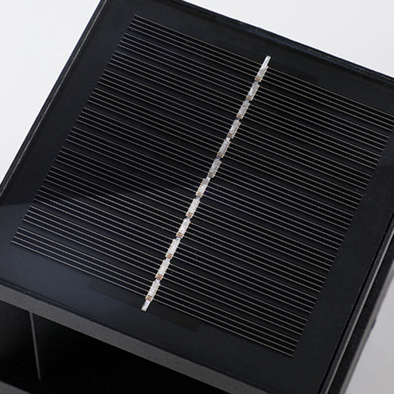 Applique Murale LED Cube en Aluminium ABS Étanche Solaire Minimaliste Moderne pour Patio Extérieur 
