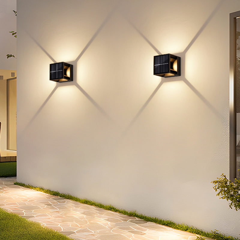 Applique Murale LED Cube en Aluminium ABS Étanche Solaire Minimaliste Moderne pour Patio Extérieur 