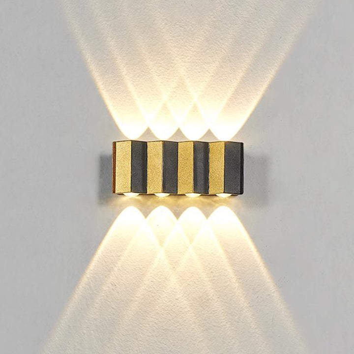 Modern Simplicity Waterproof Aluminum Rectangular Bent Up And Down LED Wall Sconce Lamp For Outdoor Patio