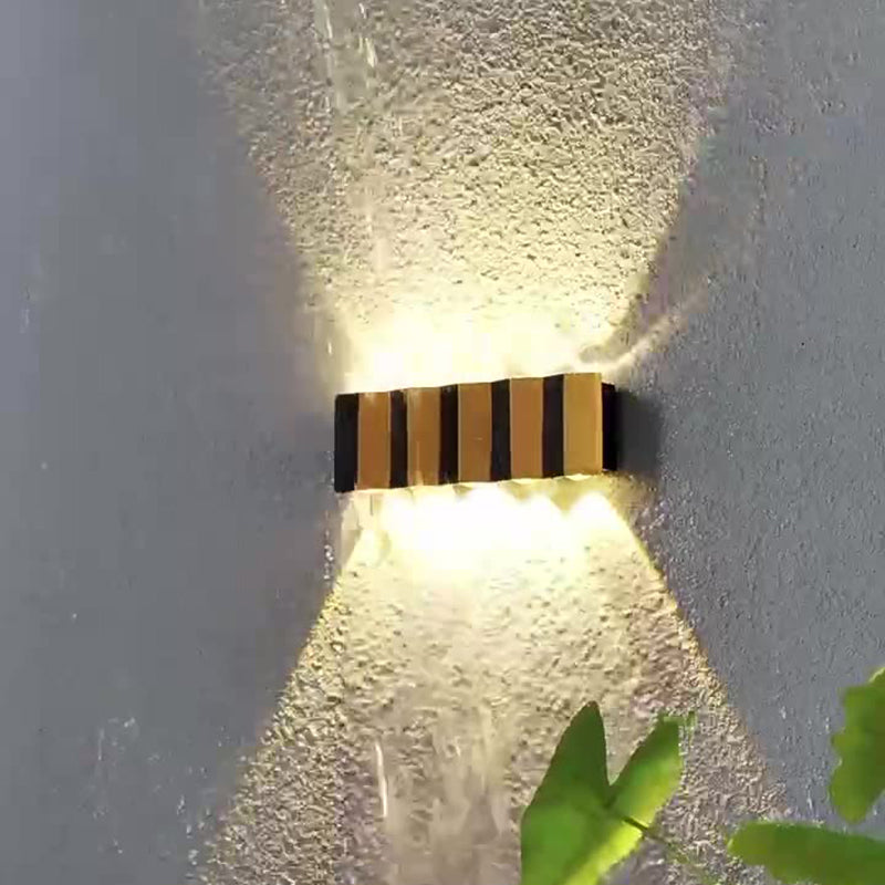 Lámpara de Aplique de Pared LED Impermeable de Aluminio Rectangular Doblada Hacia Arriba y Abajo de Simplicidad Moderna para Patio Exterior 