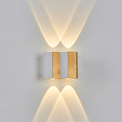 Lámpara de Aplique de Pared LED Impermeable de Aluminio Rectangular Doblada Hacia Arriba y Abajo de Simplicidad Moderna para Patio Exterior 