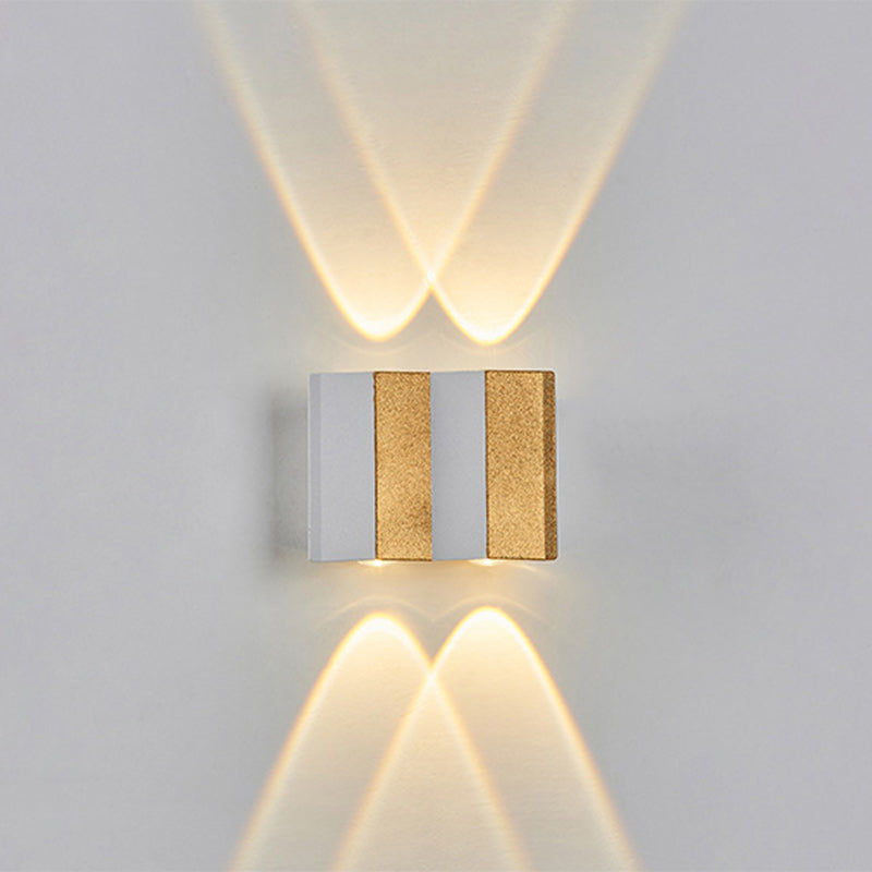 Lámpara de Aplique de Pared LED Impermeable de Aluminio Rectangular Doblada Hacia Arriba y Abajo de Simplicidad Moderna para Patio Exterior 
