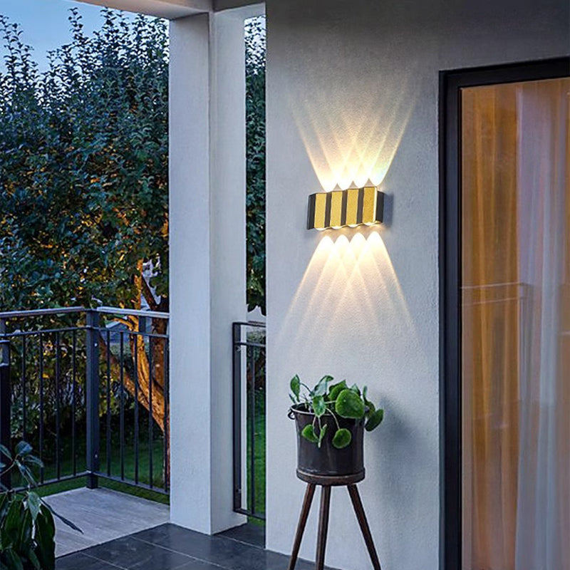 Lámpara de Aplique de Pared LED Impermeable de Aluminio Rectangular Doblada Hacia Arriba y Abajo de Simplicidad Moderna para Patio Exterior 