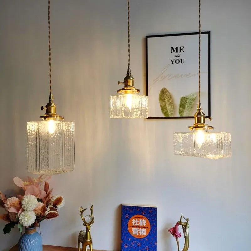 Zeitgenössische Retro Messing Eisen Glas Zylinder Würfel 1-Licht Pendelleuchte für Esszimmer 