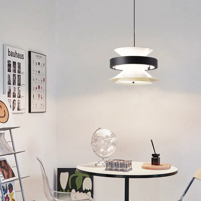 Lámpara colgante LED de giroscopio toroidal móvil de aluminio acrílico nórdico contemporáneo para comedor 