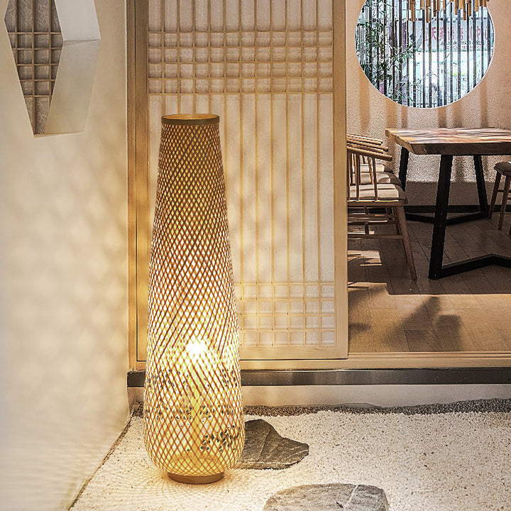 Lanterne colonne en bambou tissée à la main de style bohème contemporain 1 lumière, lampe sur pied pour salon 