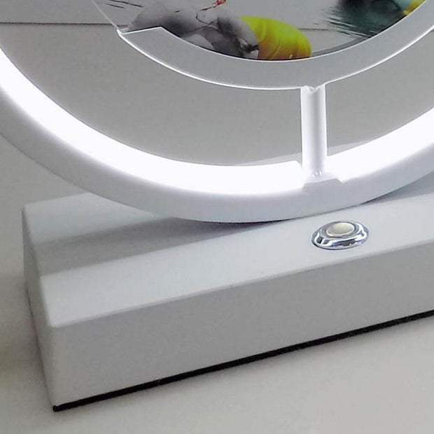 Lampe de table LED contemporaine créative USB rechargeable en métal acrylique rond avec dessin de sable mouvant pour lumière de nuit de chevet 