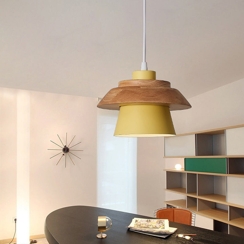 Cylindre en bois de caoutchouc fer contemporain scandinave Eave 1/3 Suspension lumineuse pour salle à manger 