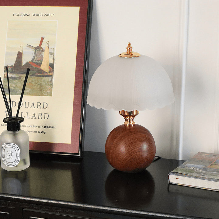 Lampe de table contemporaine nordique en céramique, métal, verre, boule, dôme, pétale à 1 lumière pour chevet 