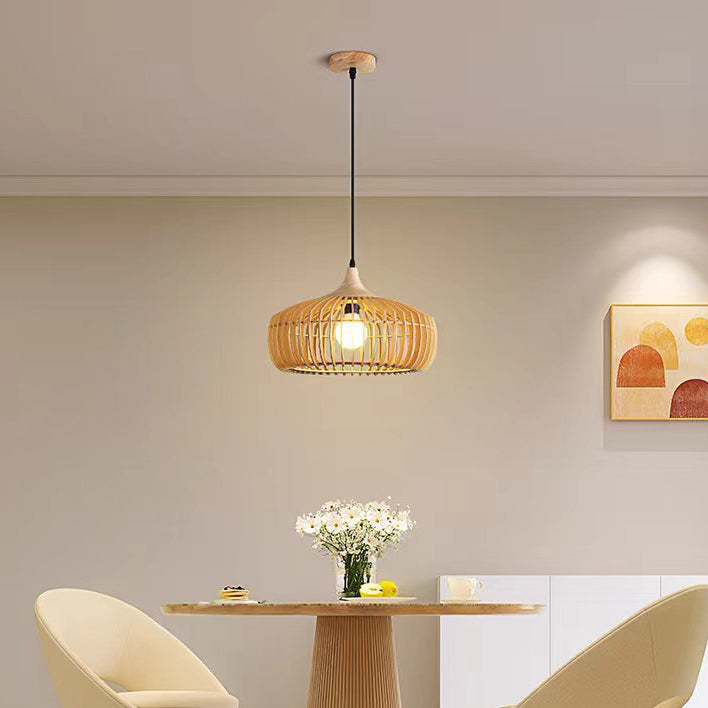Lanterne en laiton japonais traditionnel avec bois creux, suspension ronde à 1 lumière pour salle à manger 