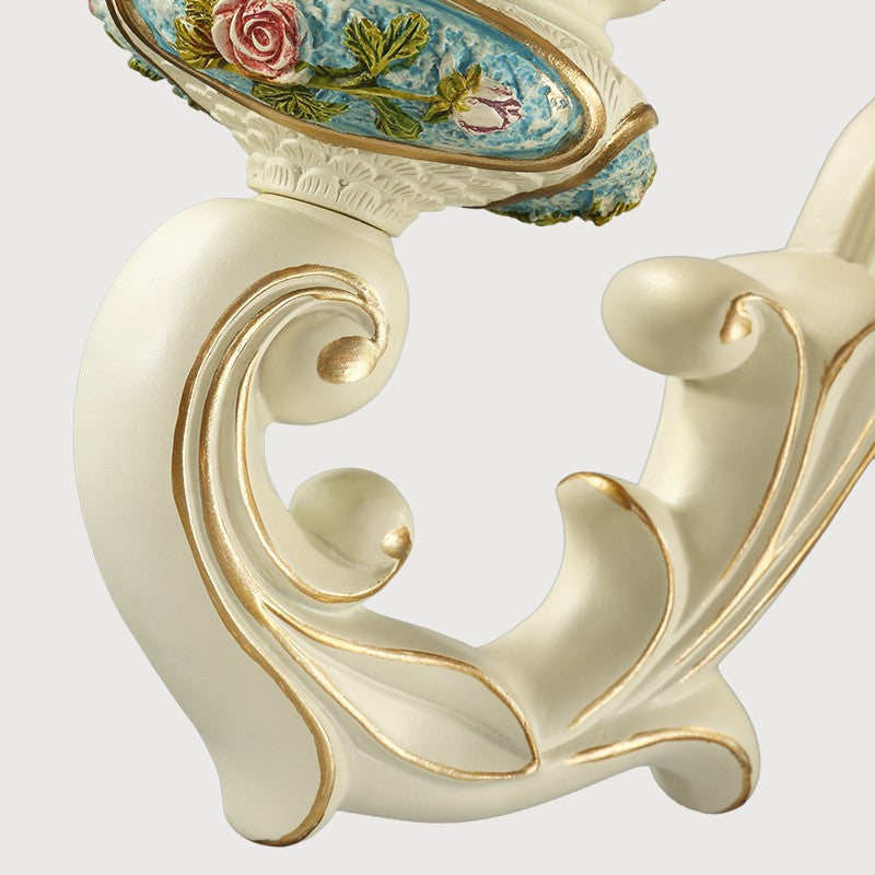 Applique murale à une lumière en résine traditionnelle européenne avec verre floral sculpté pour chevet 