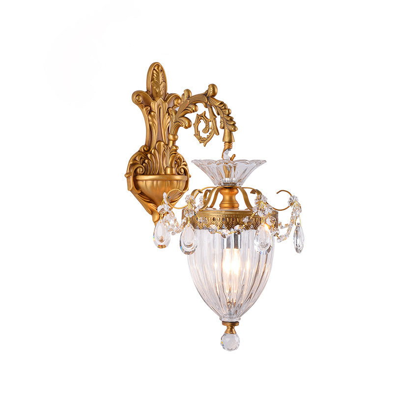 Traditionelle europäische Legierung Messing Glas Kristall tropfenförmige geschnitzte 1/2 Licht Wandlampe für Wohnzimmer 