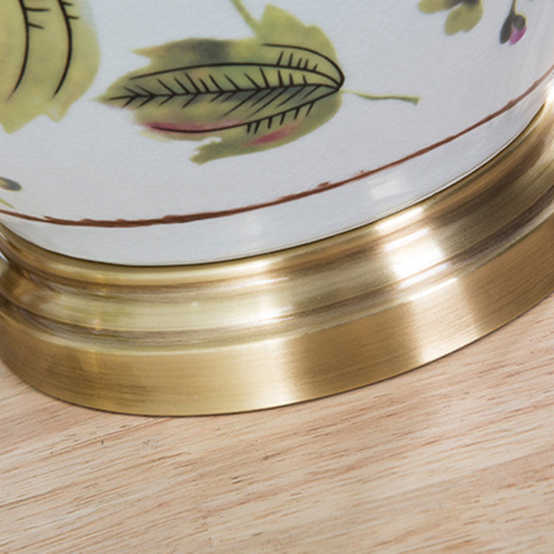 Lampe de table à 1 lumière avec peinture de feuille conique en pot en céramique de cuivre en tissu chinois traditionnel pour chevet 
