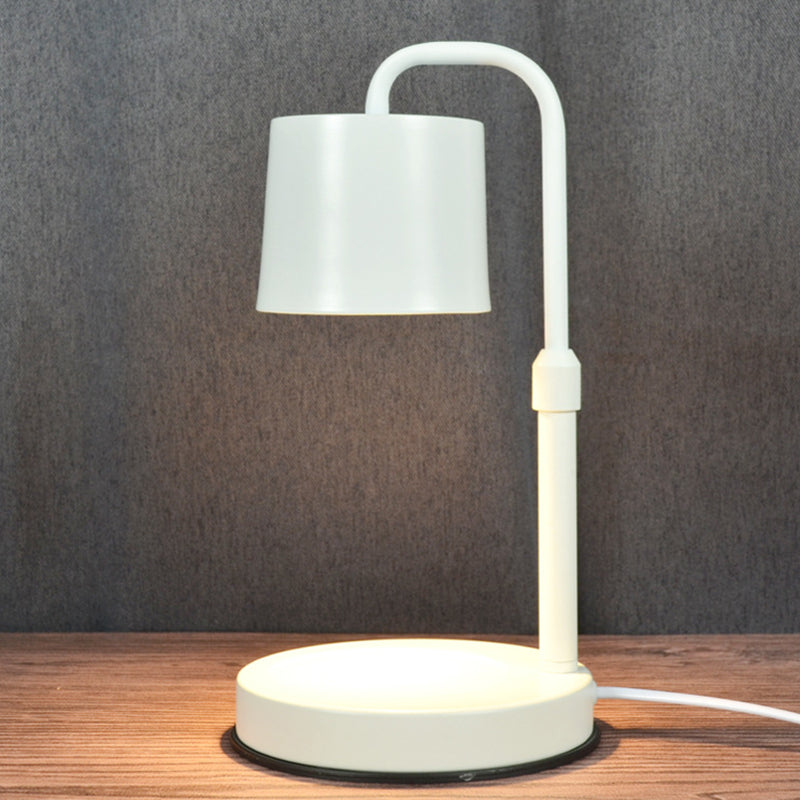Zeitgenössische skandinavische Hebbare dimmbare Zylinder 1-Licht Schmelzwachs Tischlampe für das Schlafzimmer 