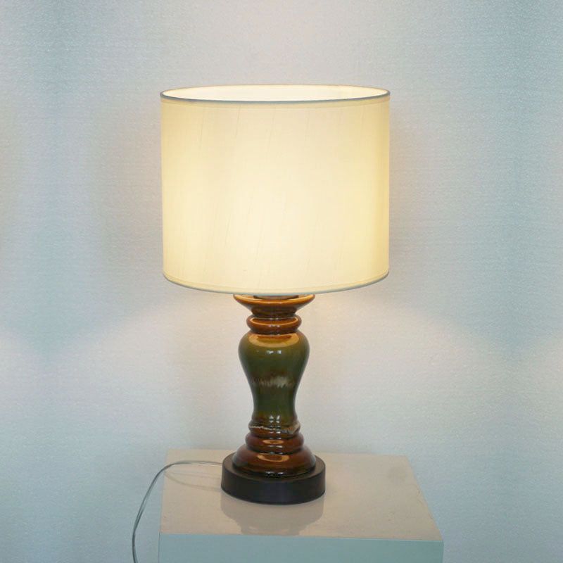 Zeitgenössische Retro Keramik Metall Stoff Säule 1-Licht Tischlampe für den Nachttisch 