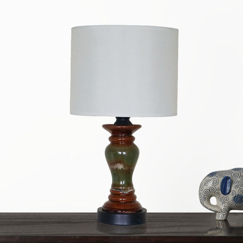 Zeitgenössische Retro Keramik Metall Stoff Säule 1-Licht Tischlampe für den Nachttisch 