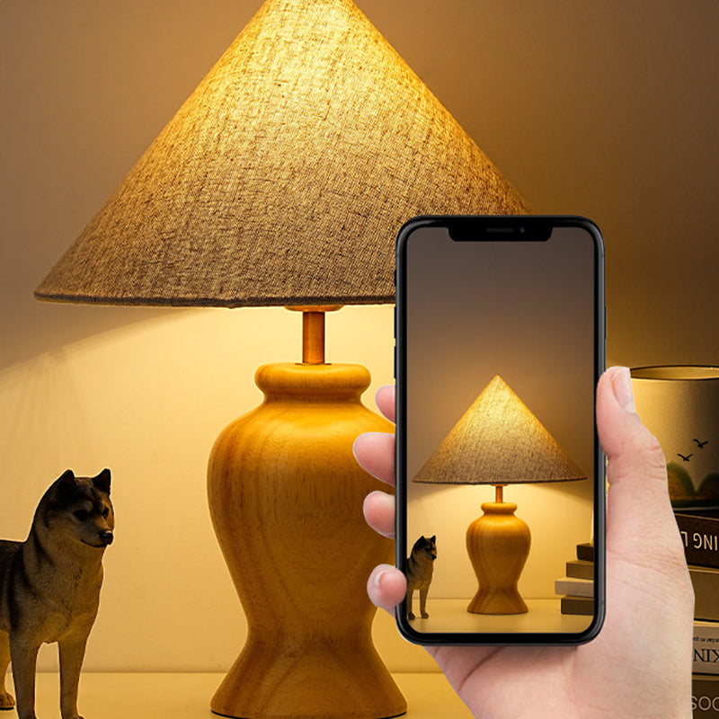 Zeitgenössische Retro Holz Stoff Metall Kegel Zylinder Blumenmuster 1-Licht Tischlampe für den Nachttisch 