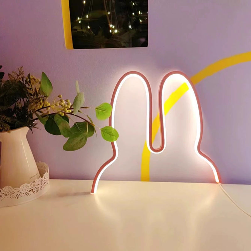 Zeitgenössische kreative Kinder Metall USB Hasenohren hängende LED Wandleuchte für Schlafzimmer 