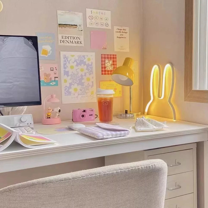 Zeitgenössische kreative Kinder Metall USB Hasenohren hängende LED Wandleuchte für Schlafzimmer 