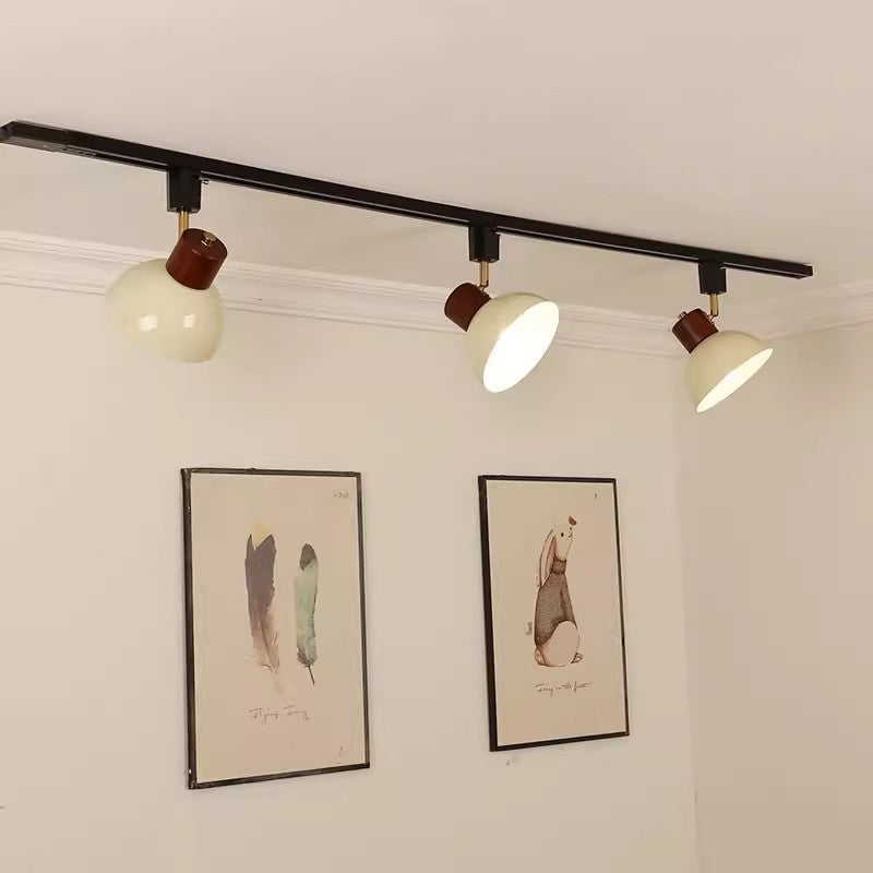 Zeitgenössische nordische Eisen-Holz-Schale Runde verstellbare 1/2/3/4/5 Licht-Schienenbeleuchtung Halbeinbau-Deckenleuchte für Esszimmer 