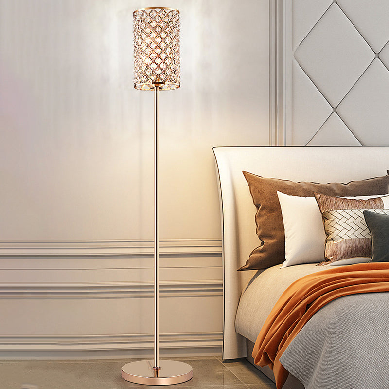 Lampe de sol moderne de luxe en fer avec cylindre en cristal à 1 lumière pour le salon 