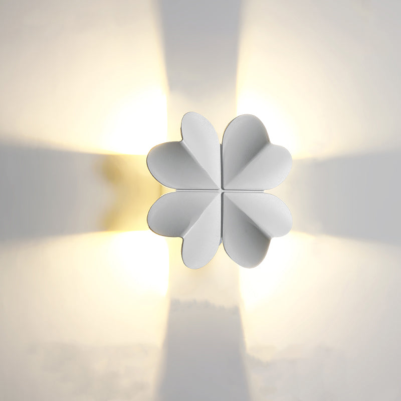 Lámpara de Aplique de Pared LED de Trébol de Cuatro Hojas de Aluminio Impermeable Creativa Contemporánea para Patio Exterior 