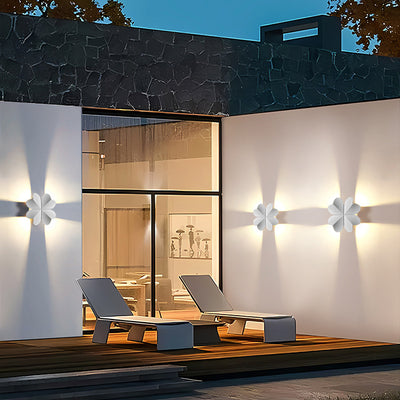 Lámpara de Aplique de Pared LED de Trébol de Cuatro Hojas de Aluminio Impermeable Creativa Contemporánea para Patio Exterior 